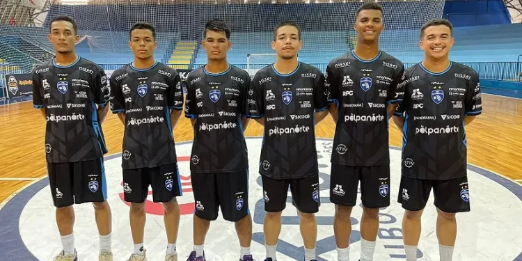 Da esquerda para a direita. Guilherme, Egmar, Wesley, Paquetá, Choco e Mineiro.- Crédito imagem: Jorge Augusto / Foz Cataratas Futsal