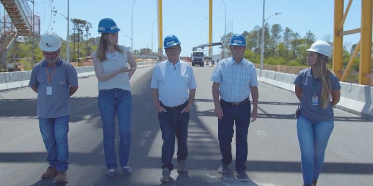 Encontro de gerações faz comparativo entre as construções das pontes da Amizade e da Integração - Foto divulgação