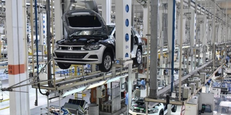 Com investimento adicional, a marca se torna a montadora com maior investimento no Brasil no período pós-pandemia - Foto: Divulgação / Volkswagen