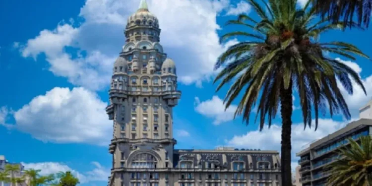 Praça da Independêcia, centro de Montevideo, Uruguay