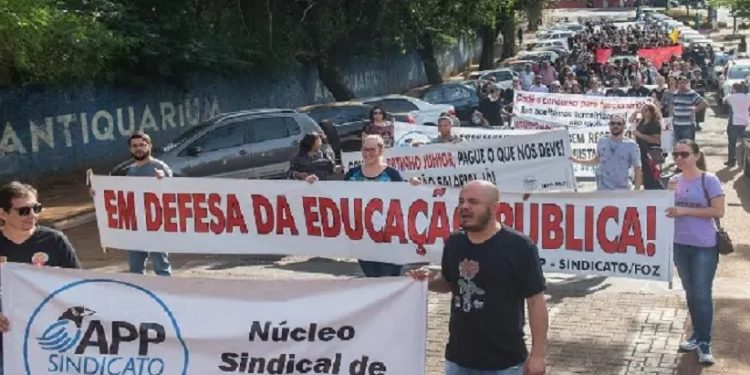 Educadores receberam com perplexidade o projeto do governo, apresentado durante a epidemia de coronavírus - Foto Marcos Labanca/Arquivo